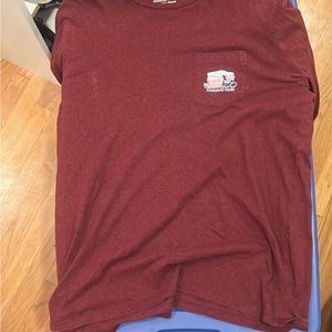 Vineyard Vines men Maroon long sleeve cookout whale tee